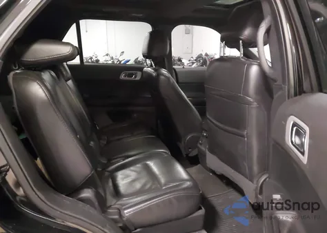 2014 Ford Explorer Xlt z USA, uszkodzony, nr VIN 1FM5K8D81EGB56766